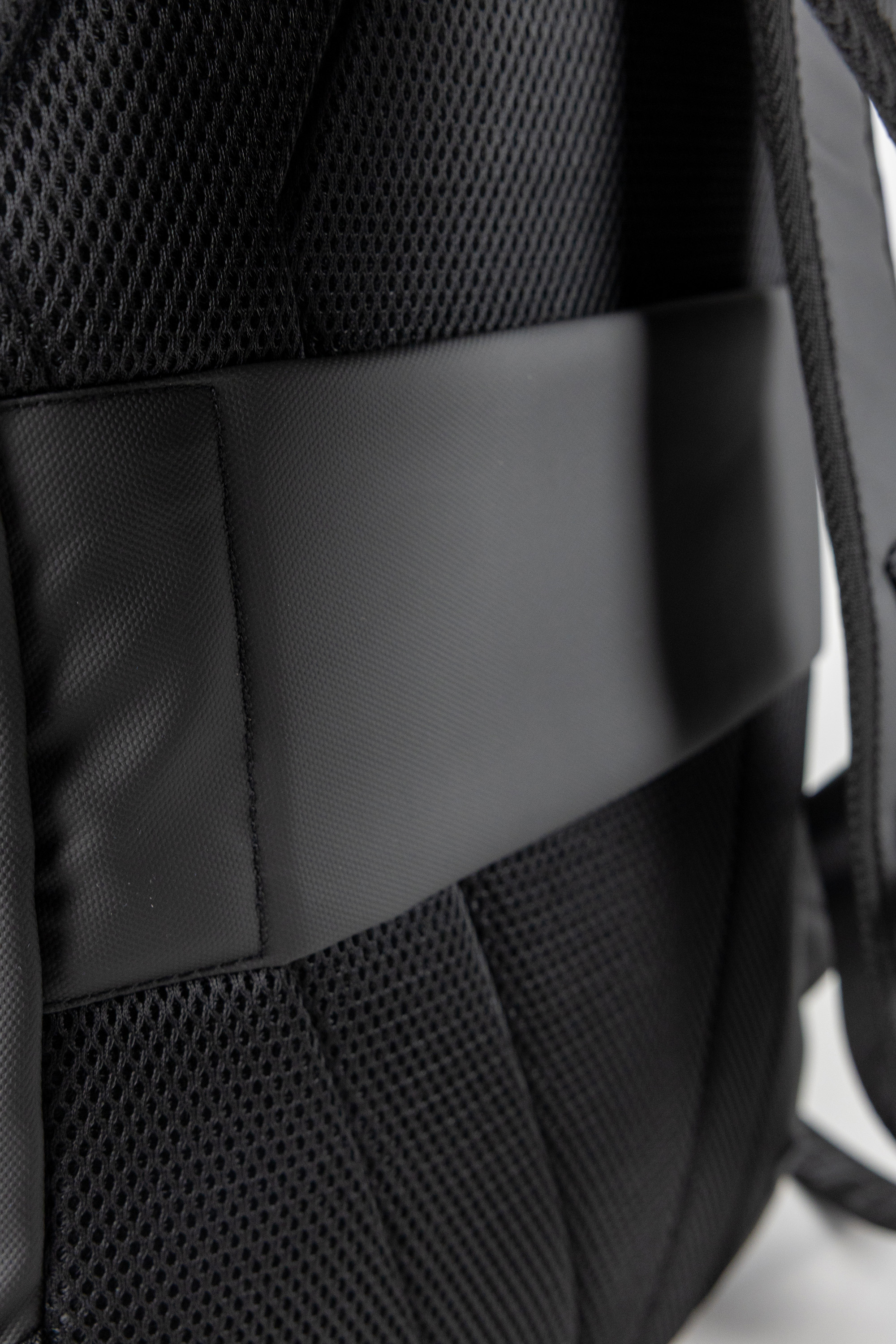 andro Rucksack Taiva schwarz/türkis