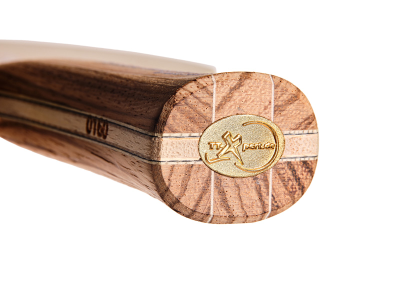 Holz Sensitive Touch Carbon by Martin Lodner