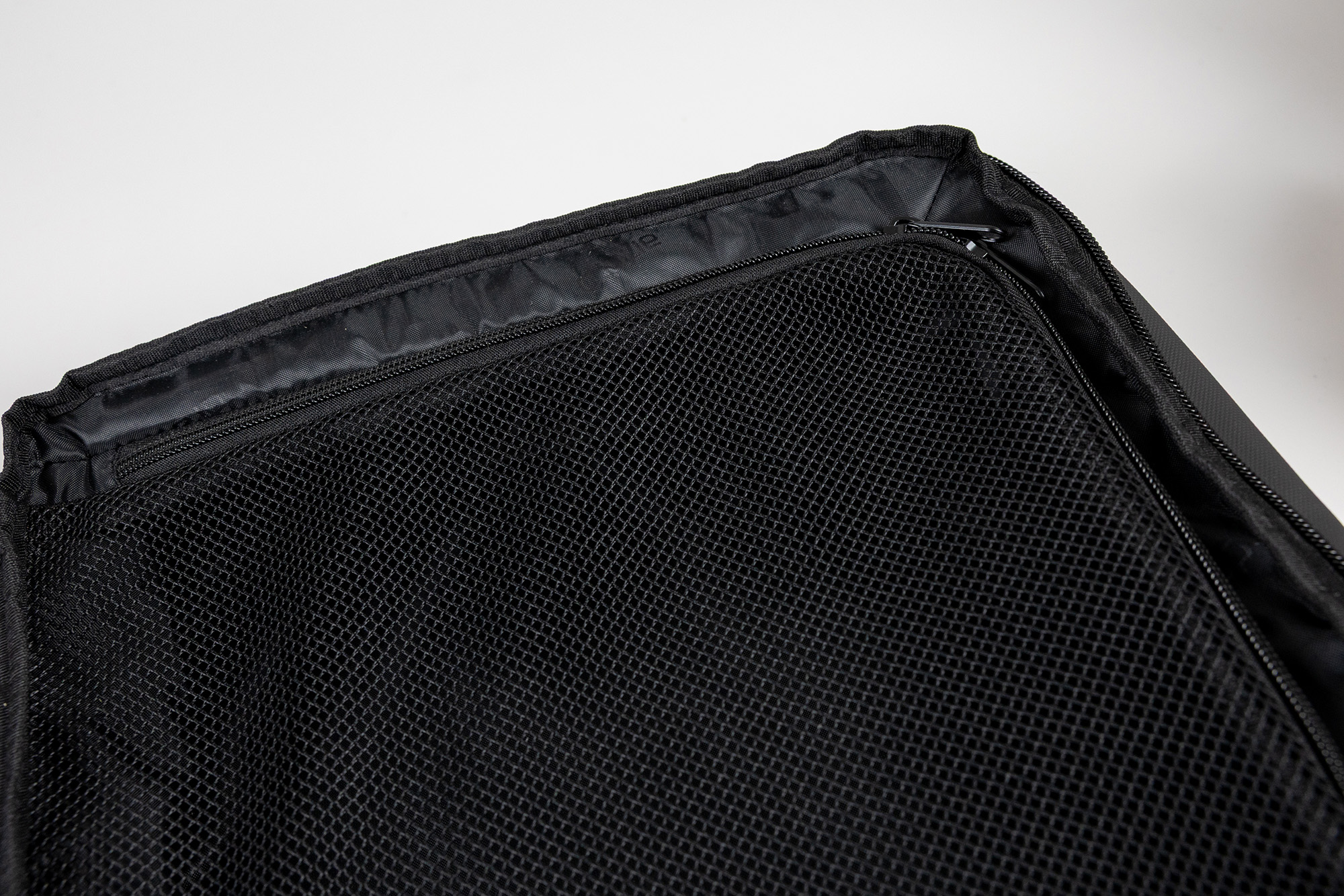 andro Rucksack Taiva schwarz/türkis